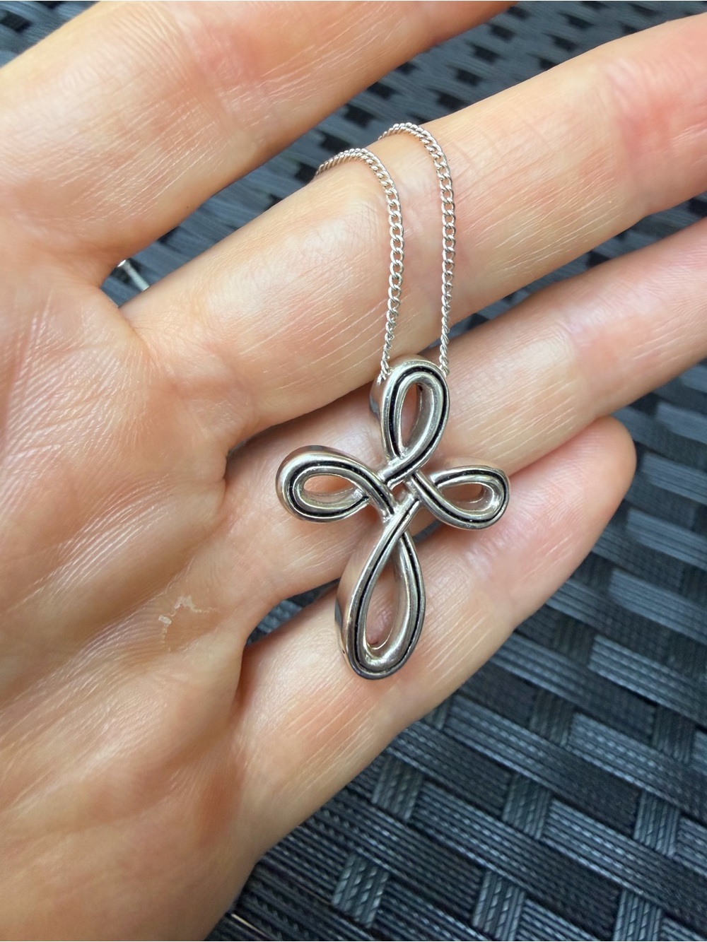 Brighton Silver-Plated Cross Necklace – Signed Heart Charm – Adjustable